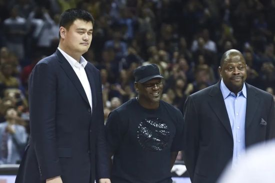 2015NBAйϺվػƷVSɼ촬Ҧǵμг