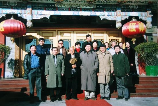 2001꣬˾빫ҵ߼̳ﱸǰΪΪ